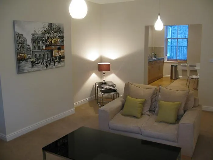 Rasmus Living Luxury Apartments 0*, Harrogate